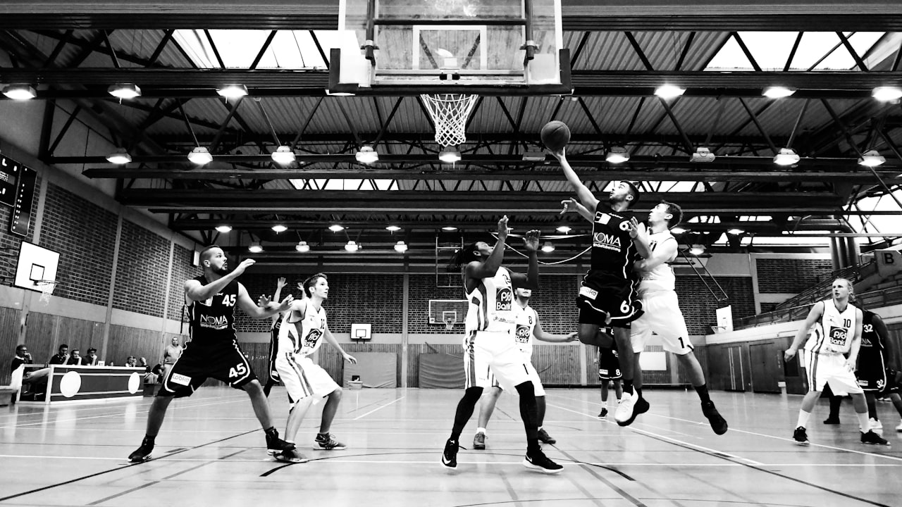 How To Buy A 12v Jump Starter?