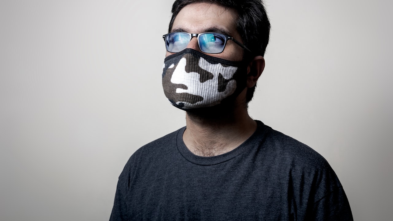 There's A Lot You Stand To Gain By Wearing Earrings! Here's Why